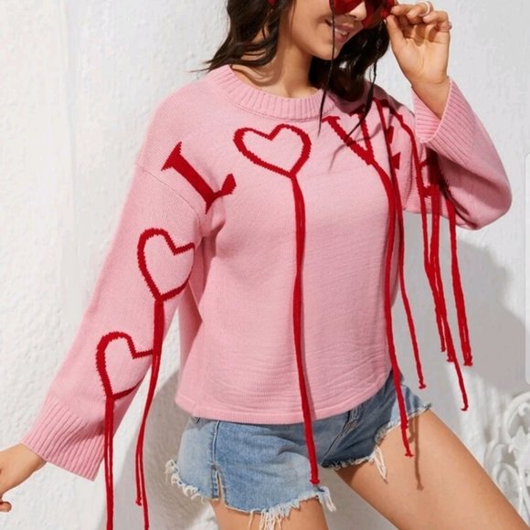 "Bleeding love" valentine's pink sweater - Picture 5 of 7